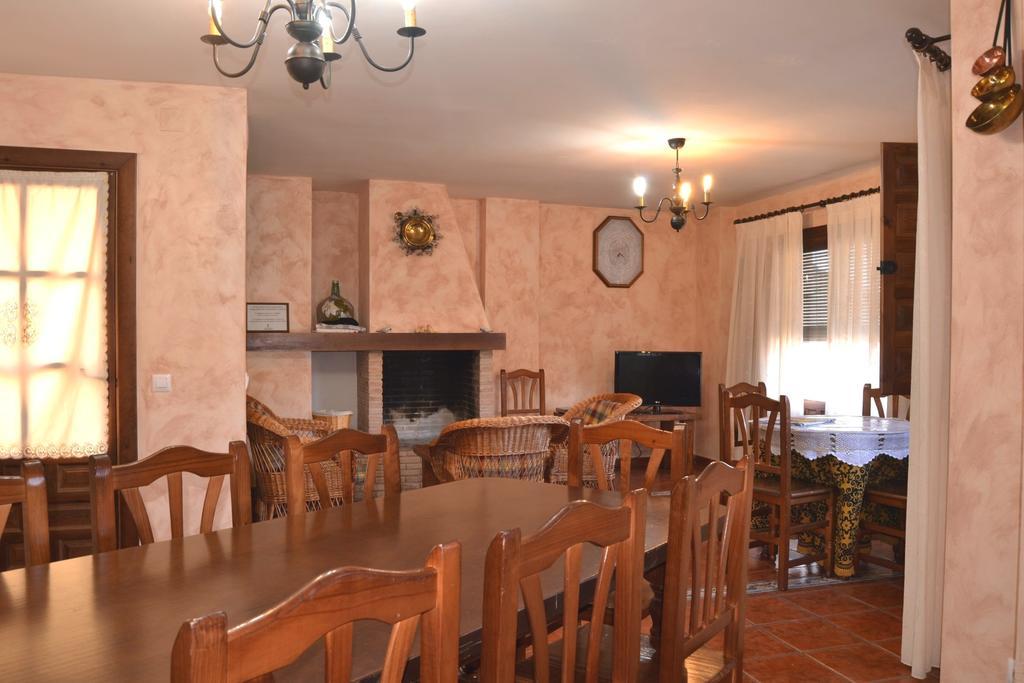 La Casa De Las Parrillas Pension Cañamares Kamer foto